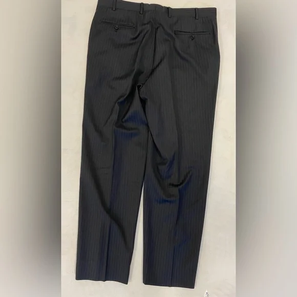 CANALI Made In Italy Subtle Stripe Wool Suit in Charcoal Size 42 L $2150